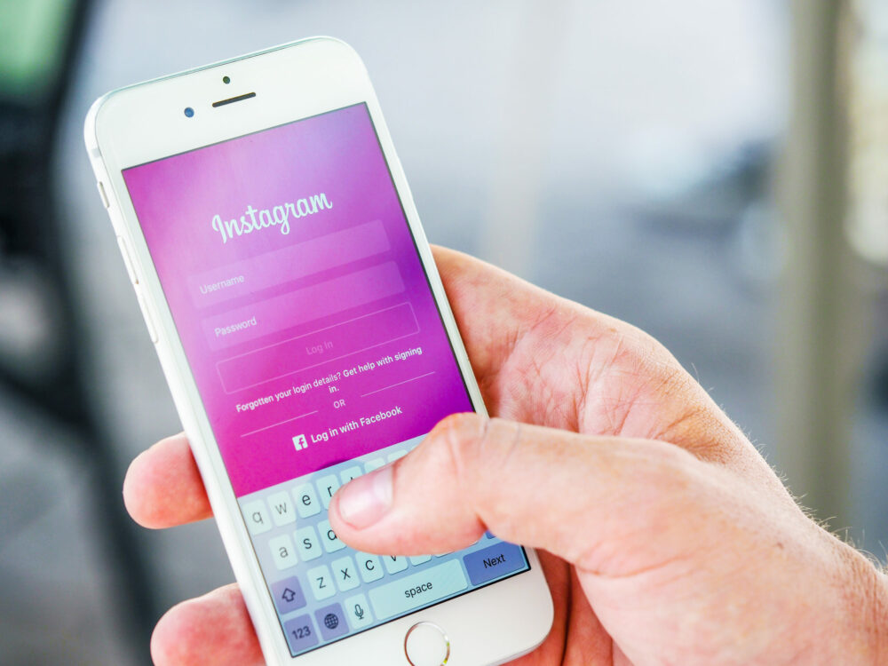 Cara Meningkatkan jumlah like di feed instagram