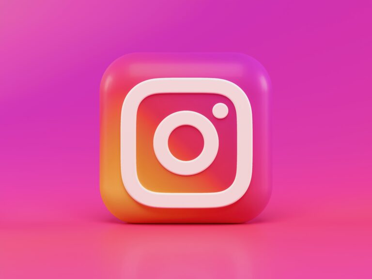 BIO Instagram Estetik Singkat, Menarik, dan Kekinian