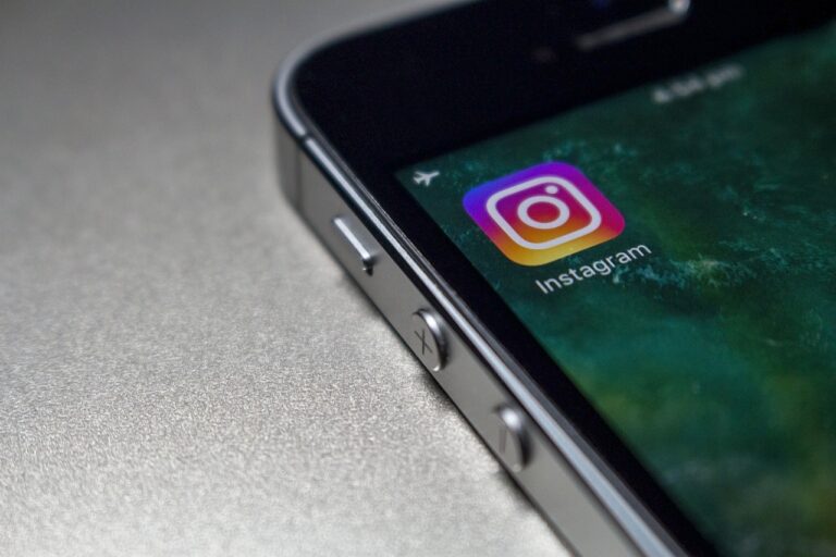 Cara Menghapus Akun Instagram Sementara dan Permanen